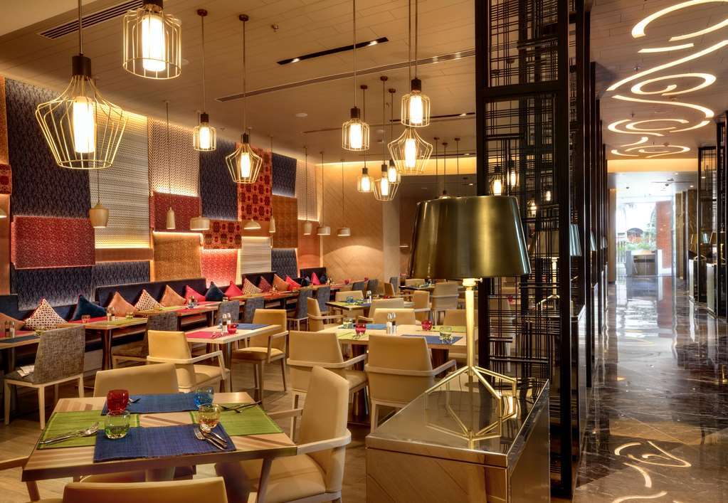 Welcomhotel By Itc Hotels, Racecourse, Coimbatore Restaurant bilde The restaurant